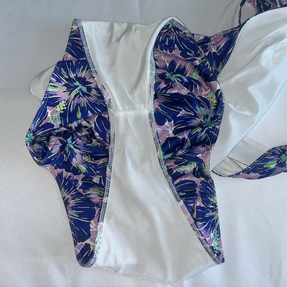 Icon Swim Bathing Suit Size XL, XL Swimsuit, Swimsuit, One Piece Bathing Suit, - Picture 3 of 7